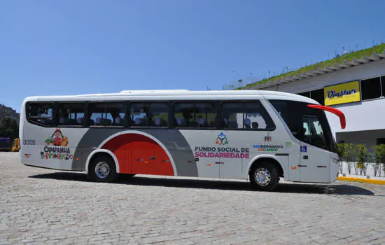 Diastur fornece ônibus para a Campanha do Brinquedo de São Bernardo