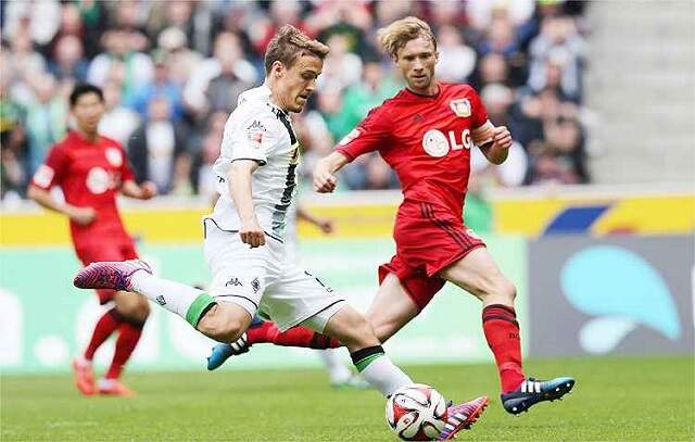 Leverkusen goleia Mönchengladbach fora de casa e Dortmund fica no empate em Bochum