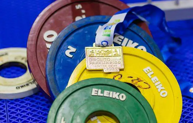 Atleta do Time SP quebra recorde mundial em campeonato brasileiro de halterofilismo