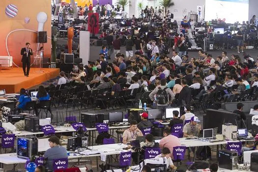 Políticas inovadoras da Seduc-SP marcam presença na Campus Party