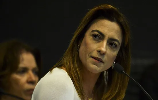 Soraya Thronicke assina compromisso contra o trabalho escravo