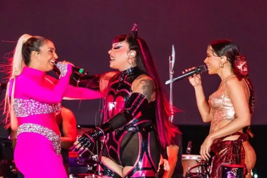 “Proibidona” de Gloria Groove com Anitta e Valesca explode no streaming