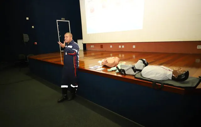 Motoristas da saúde participam de curso de capacitação em primeiros socorros em Diadema