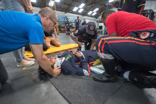 Equipes do Samu participam de treinamento de atendimento pré-hospitalar