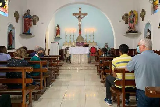 Capela Santa Cruz de Ribeirão Pires foi reaberta neste domingo