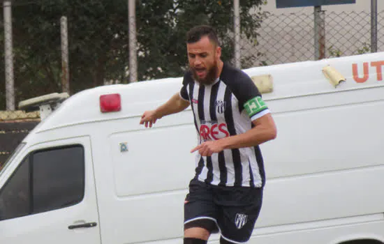 Capitão diante do Linense