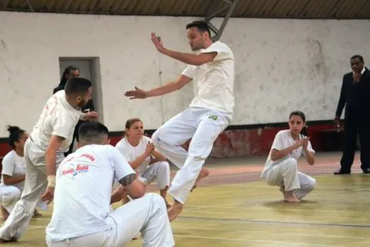 Prefeitura de SP tem R$ 2.500.00,00 para projetos voltados à capoeira