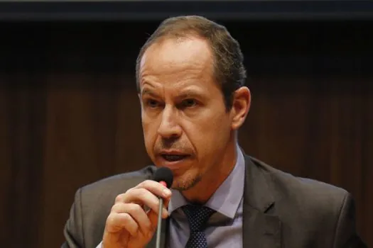 Capelli diz deixar ministério com sentimento de dever cumprido