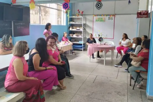 CAPS de Ribeirão Pires homenageou mulheres pacientes nesta sexta