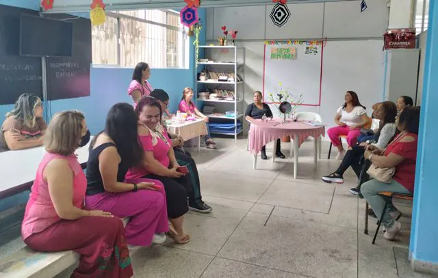 CAPS de Ribeirão Pires homenageou mulheres pacientes nesta sexta