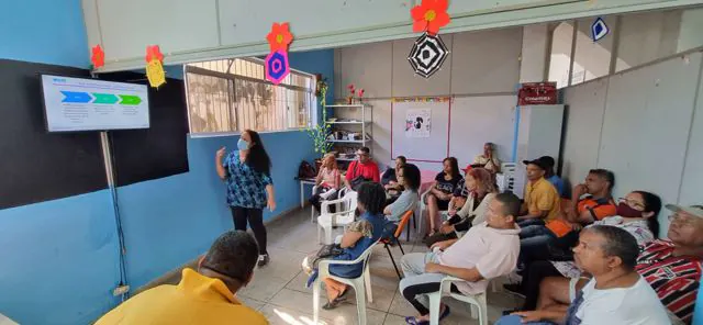 CAPS de Ribeirão Pires promove palestra sobre direitos das mulheres