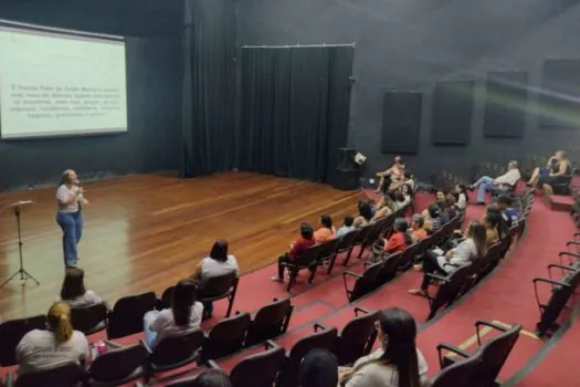 CAPS de Ribeirão Pires fecha Janeiro Branco com encontro no Anfiteatro