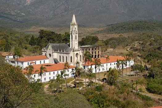 Santuário do Caraça é destino concorrido em Minas Gerais