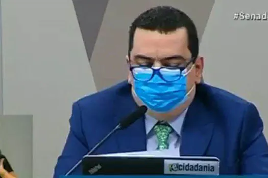 Na CPI, médico que defende cloroquina diz ser contra autotratamento e kit covid