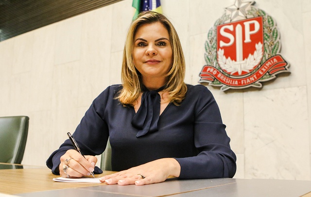 Projeto de Carla Morando para prisão especial à guardas municipais é aprovado