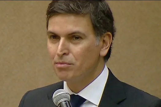 Inquérito Moro contra Bolsonaro: delegado da PF dá nova versão sobre indicação