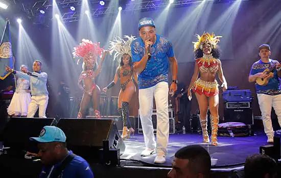 Grito de Carnaval 2020 do grupo Baby Beef no Espaço Win agita Santo André