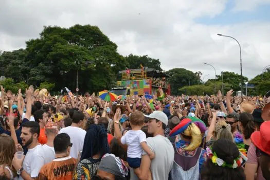 Carnaval de rua de SP tem mais de 180 desfiles neste fim de semana