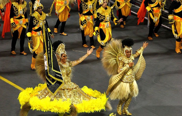 Conheça os enredos das escolas de samba de SP que desfilam hoje (17)