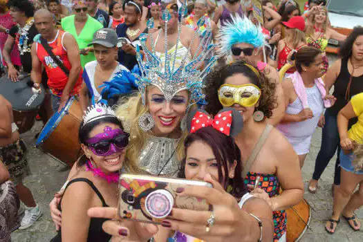 Prefeitura de SP publica primeira lista de blocos aprovados para desfiles no Carnaval