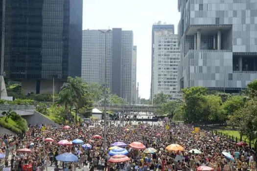 Ordem Pública aplica multas por irregularidades no carnaval do RJ