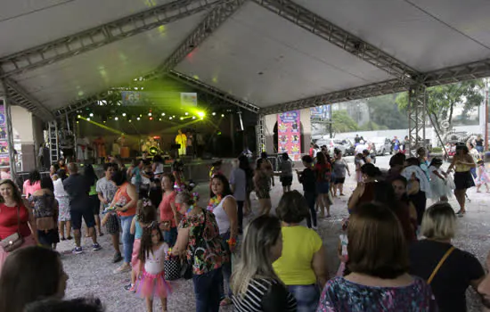 Marchinhas e matinê infantil são destaques do Carnaval em Ribeirão Pires