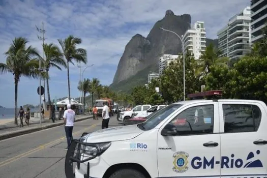 No Rio, mais de 450 motoristas são multados no 1º dia do carnaval