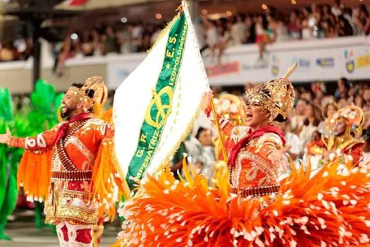 Imperatriz Leopoldinense é a campeã do carnaval do Rio e encerra jejum de 22 anos