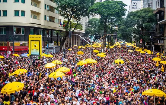 João Doria diz que prefeituras devem fiscalizar carnaval em São Paulo