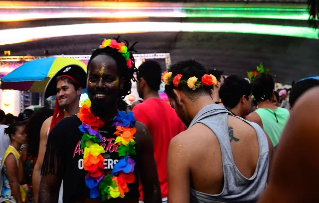 Ilu Obá de Min abre carnaval paulistano com ópera de rua