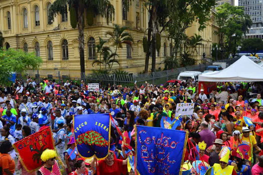 Carnaval 2022: 44% dos brasileiros vão descansar no feriadão, revela pesquisa