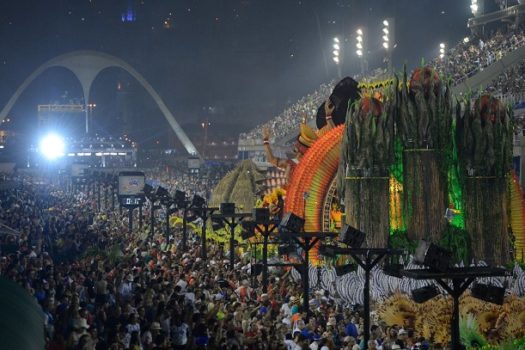 Senado reconhece escolas de samba como manifestação cultural