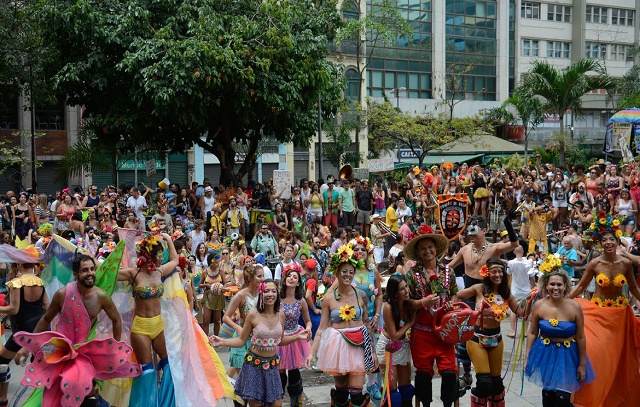 SP: Saúde realiza 326 atendimentos a foliões no sábado de pós-Carnaval