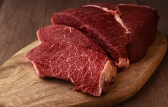 Consumo de carne bovina no Brasil deve cair ao menor nível em 26 anos