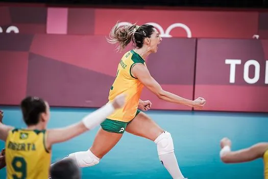 Carol Gattaz disputa terceiro Mundial com a seleção feminina em busca de título inédito