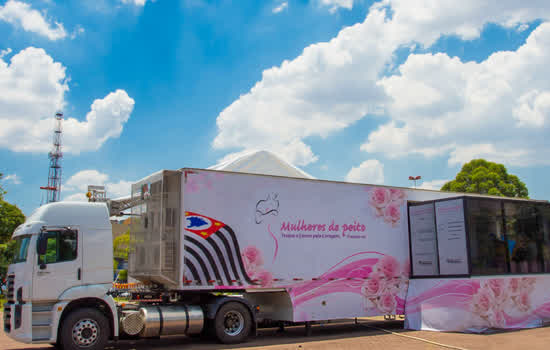 Ribeirão Pires traz carreta da mamografia para realização de exames