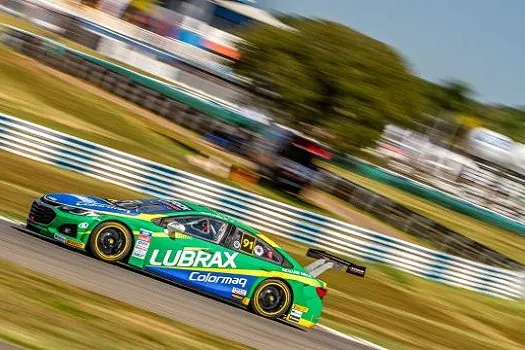 Em campanha, Felipe Massa e Julio Campos ganham apoio de Charles do Bronx, campeão do UFC