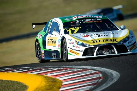 Stock Light: Hot Car lidera segundo treino livre com Pietro Rimbano