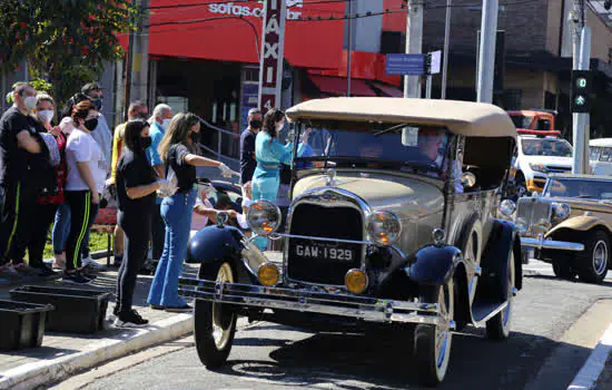 Passeio de Carros Antigos e atividades ao ar livre marcam retomada gradual em São Caetano