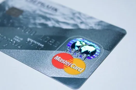 Mastercard prepara expansão para além do cartão de crédito