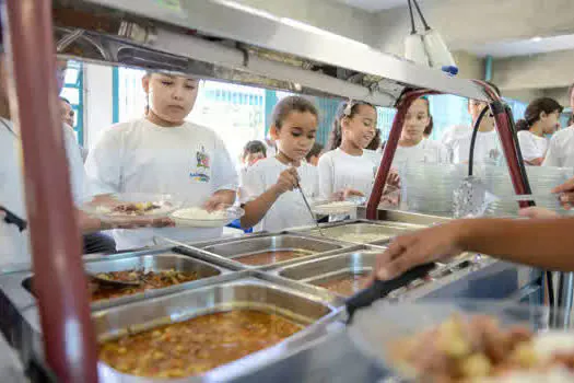 São Bernardo realiza 8ª recarga do Cartão Merenda nesta quinta-feira (12)