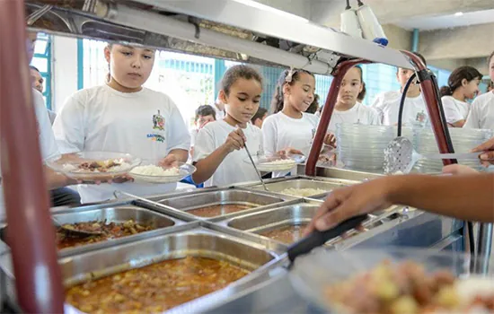 Prefeitura de São Bernardo entrega amanhã 1º lote de “cartões merenda”