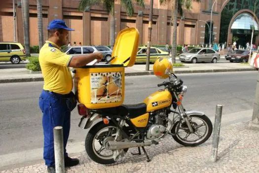 STF mantém adicional de periculosidade de 30% a carteiros motociclistas