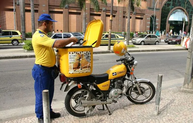 STF mantém adicional de periculosidade de 30% a carteiros motociclistas