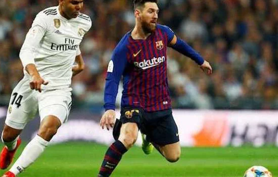 Casemiro faz projeção de duelo contra o PSG: “É impossível parar o Messi sozinho”