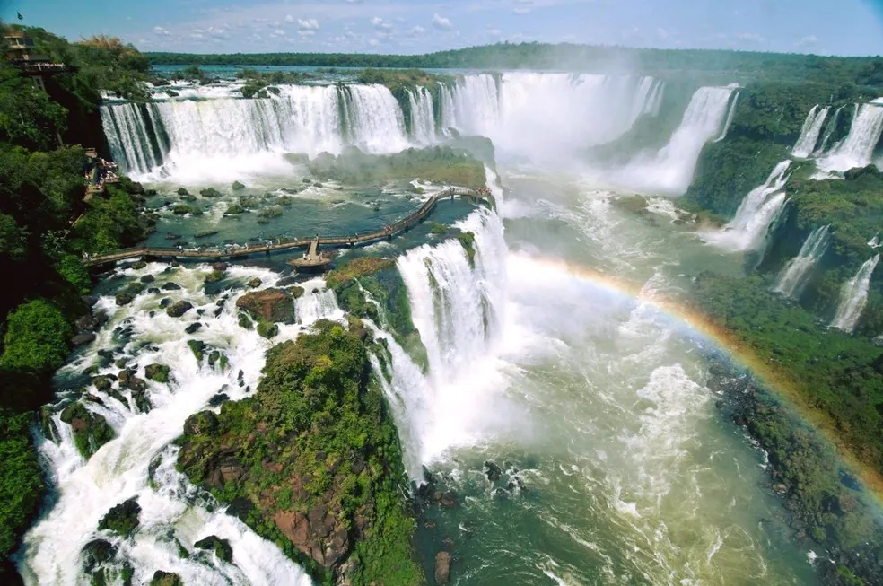 Projeto de lei quer reabrir estrada no meio do Parque Nacional do Iguaçu