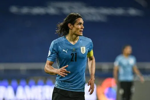 Vice diz que Santos ainda busca contratação de Cavani: ‘Estamos tentando’