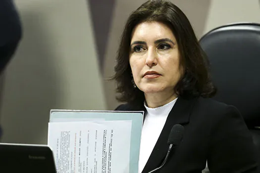 Propostas do pacote econômico serão votadas na CCJ em fevereiro, diz Simone Tebet