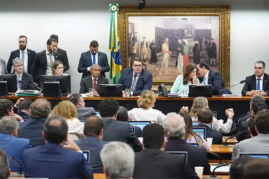 Sem acordo para votação, CCJ retoma discussão sobre prisão em 2ª instância