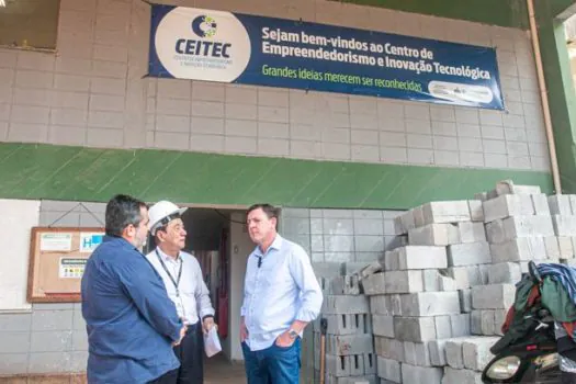 Prefeito Orlando Morando vistoria obras do CEITEC